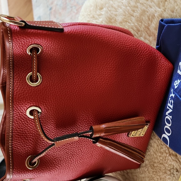 NWT Dooney & Bourke Red Pebbled Leather Aimee Drawstring Crossbody Bag ❤️ - Picture 6 of 16